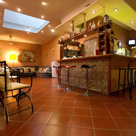 Toledo * Неаполь